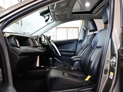 2013 Toyota RAV4 - Thumbnail