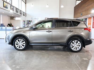 2013 Toyota RAV4 - Thumbnail