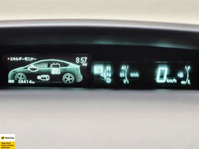 2013 Toyota Prius - Thumbnail