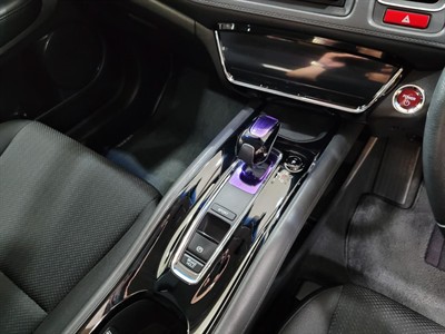 2014 Honda Vezel - Thumbnail