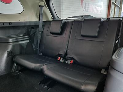 2017 Mitsubishi Outlander - Thumbnail