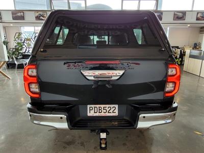 2022 Toyota Hilux - Thumbnail