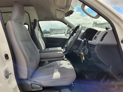 2007 Toyota Hiace - Thumbnail