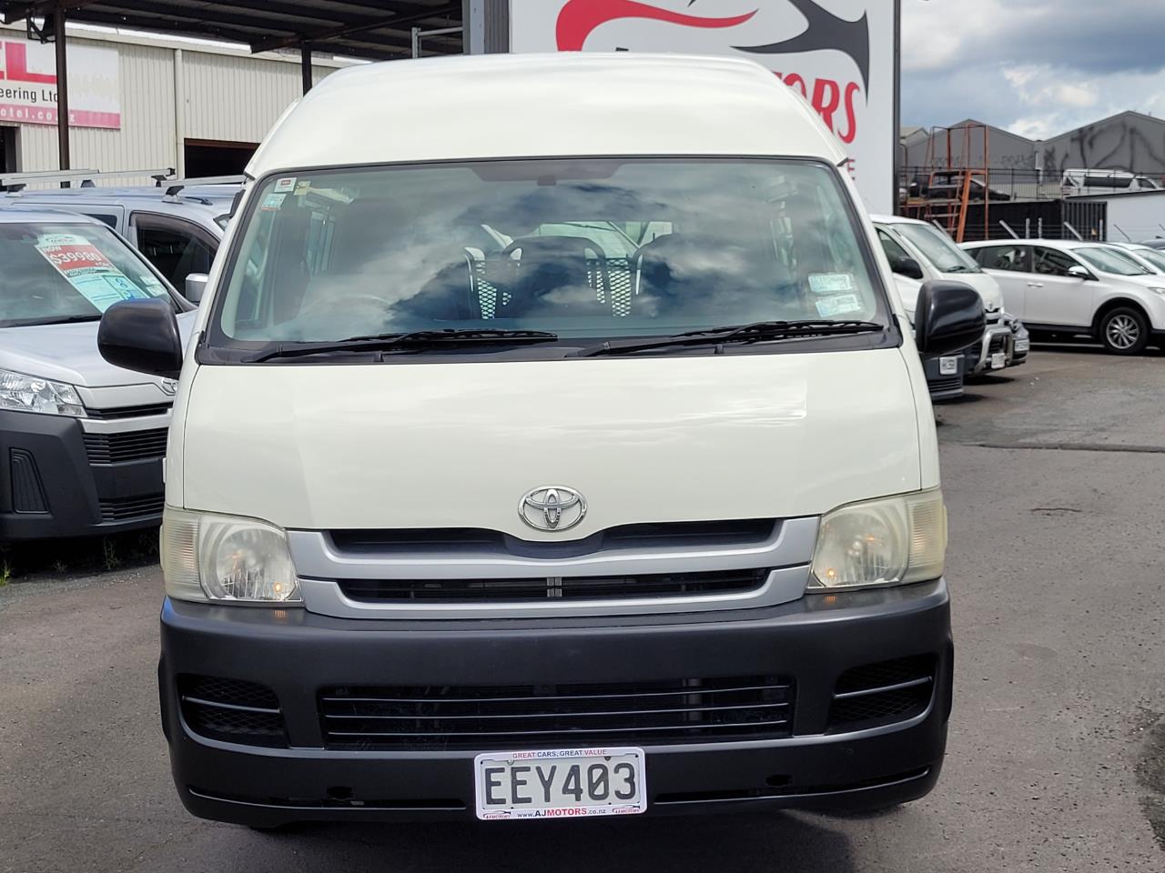 2007 Toyota Hiace