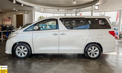 2012 Toyota Alphard - Thumbnail