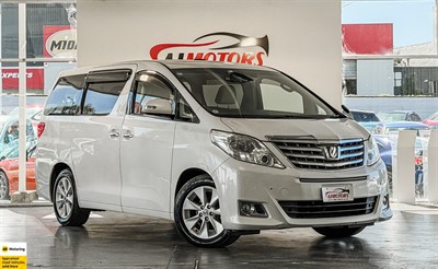2012 Toyota Alphard - Thumbnail