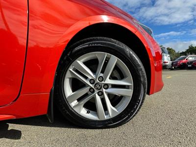 2019 Toyota Corolla - Thumbnail