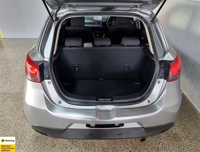 2014 Mazda Demio - Thumbnail