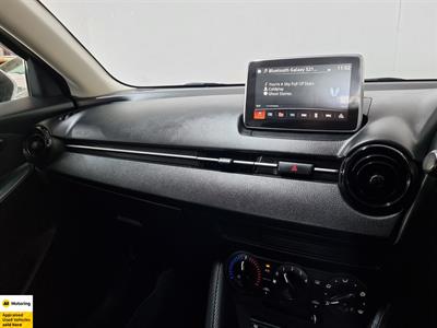 2014 Mazda Demio - Thumbnail