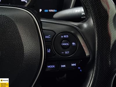 2020 Toyota Corolla - Thumbnail