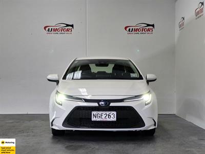 2021 Toyota Corolla - Thumbnail