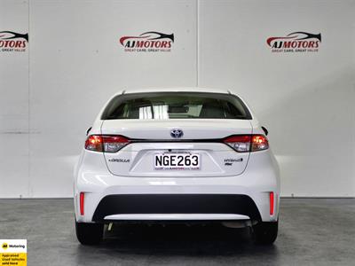 2021 Toyota Corolla - Thumbnail