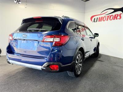 2015 Subaru Legacy - Thumbnail