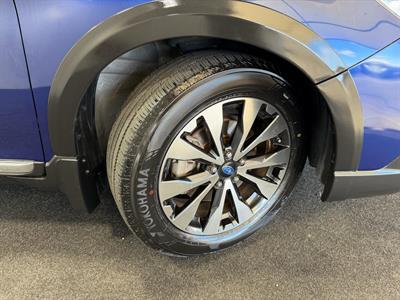 2015 Subaru Legacy - Thumbnail