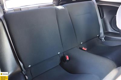 2010 Honda CR-Z - Thumbnail