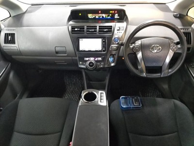 2014 Toyota Prius - Thumbnail