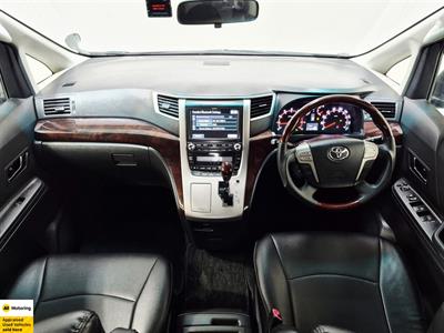 2012 Toyota Vellfire - Thumbnail