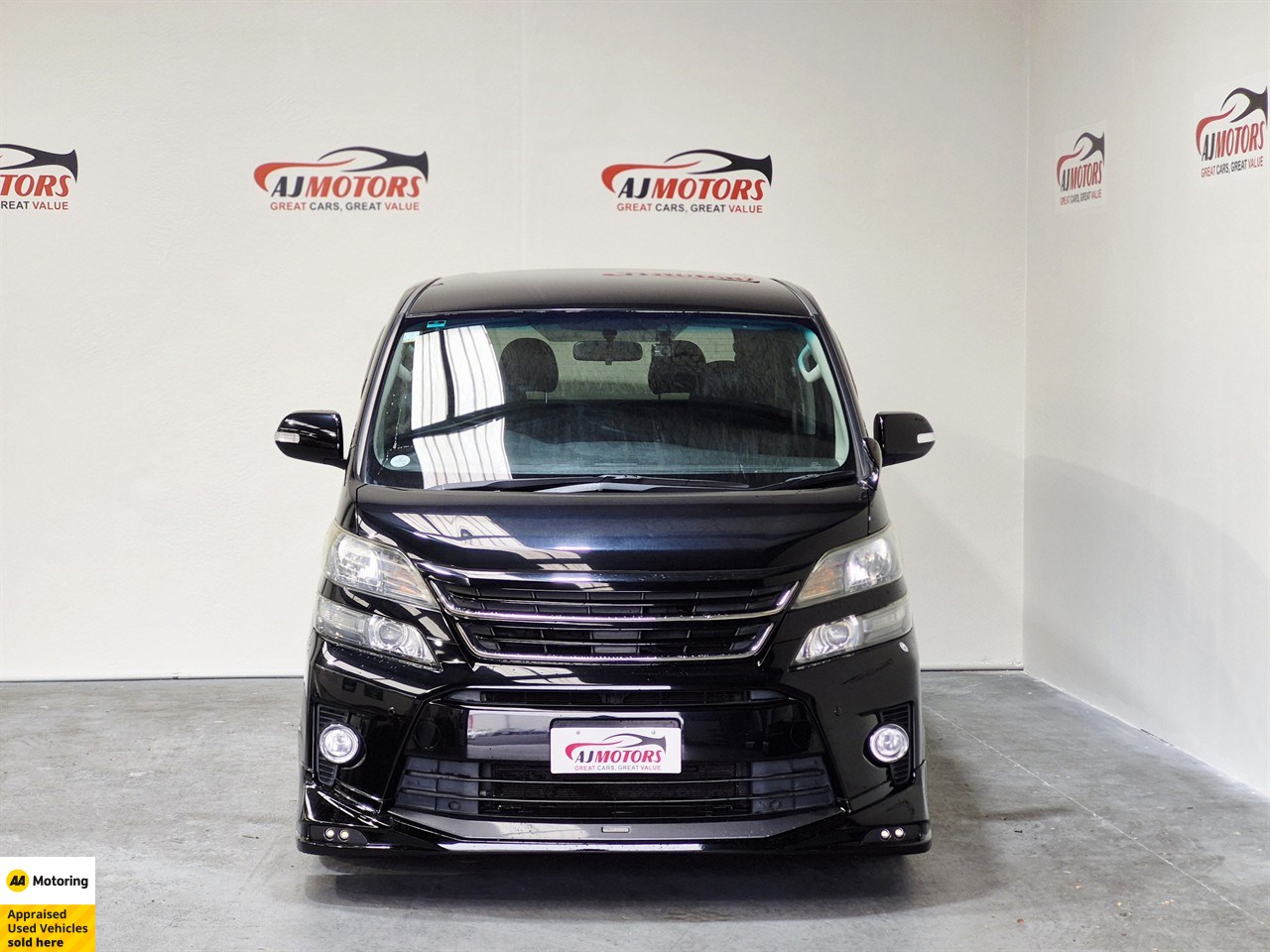 2012 Toyota Vellfire