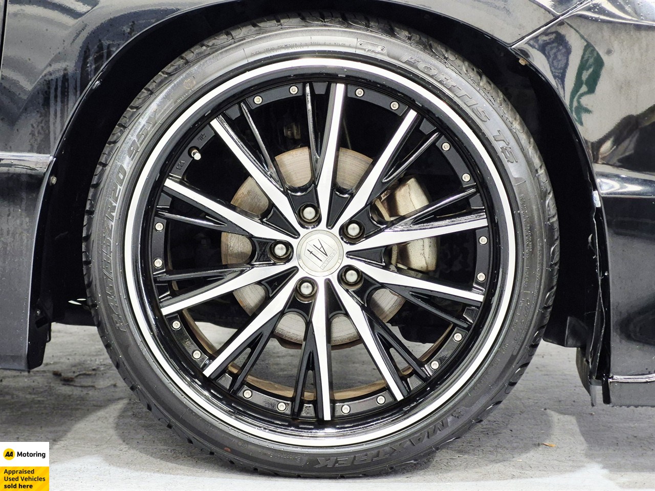 2012 Toyota Vellfire