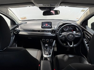 2017 Mazda Demio - Thumbnail