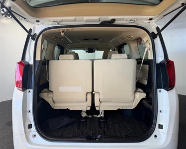 2020 Toyota Alphard - Thumbnail