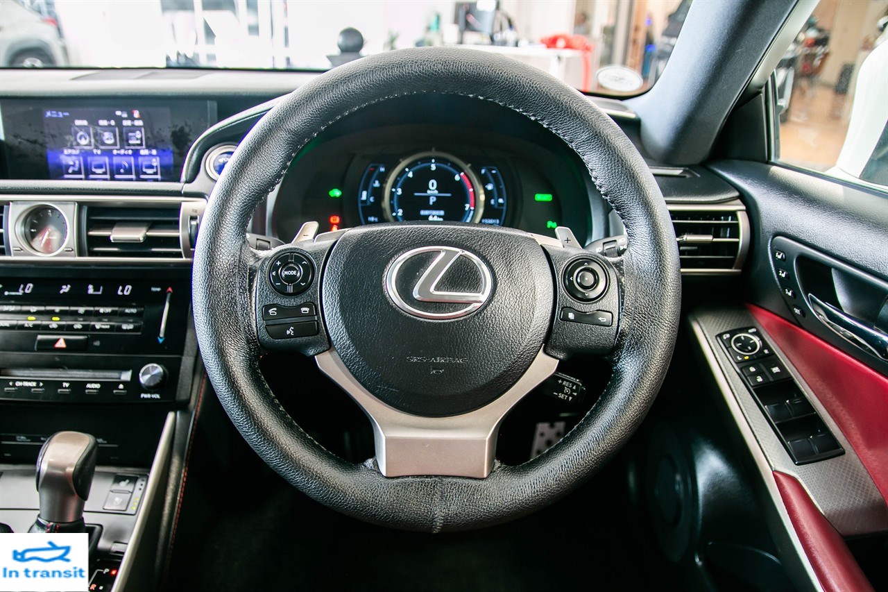 2013 Lexus IS 4D