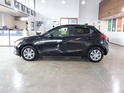 2017 Mazda Demio - Thumbnail