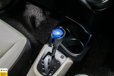 2014 Toyota Aqua - Thumbnail