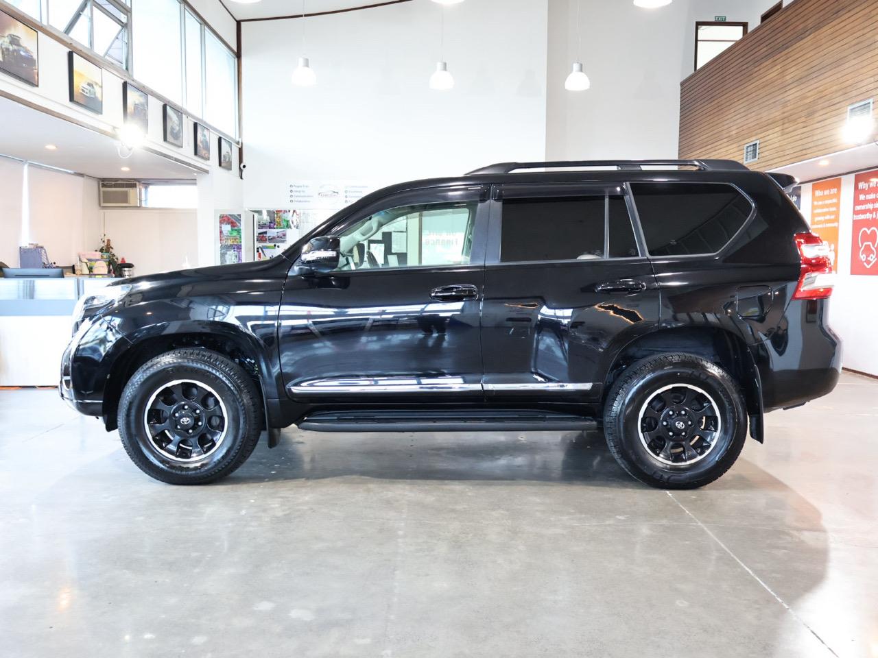 2015 Toyota Land Cruiser Prado
