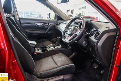 2021 Nissan X-Trail - Thumbnail