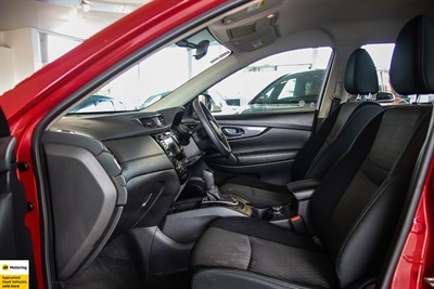 2021 Nissan X-Trail - Thumbnail