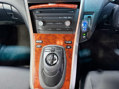 2012 Toyota Sai - Thumbnail