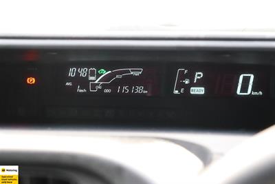 2016 Toyota Aqua - Thumbnail