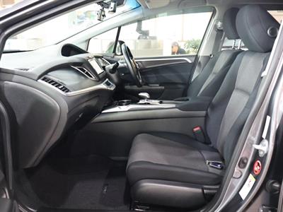 2017 Honda Jade - Thumbnail