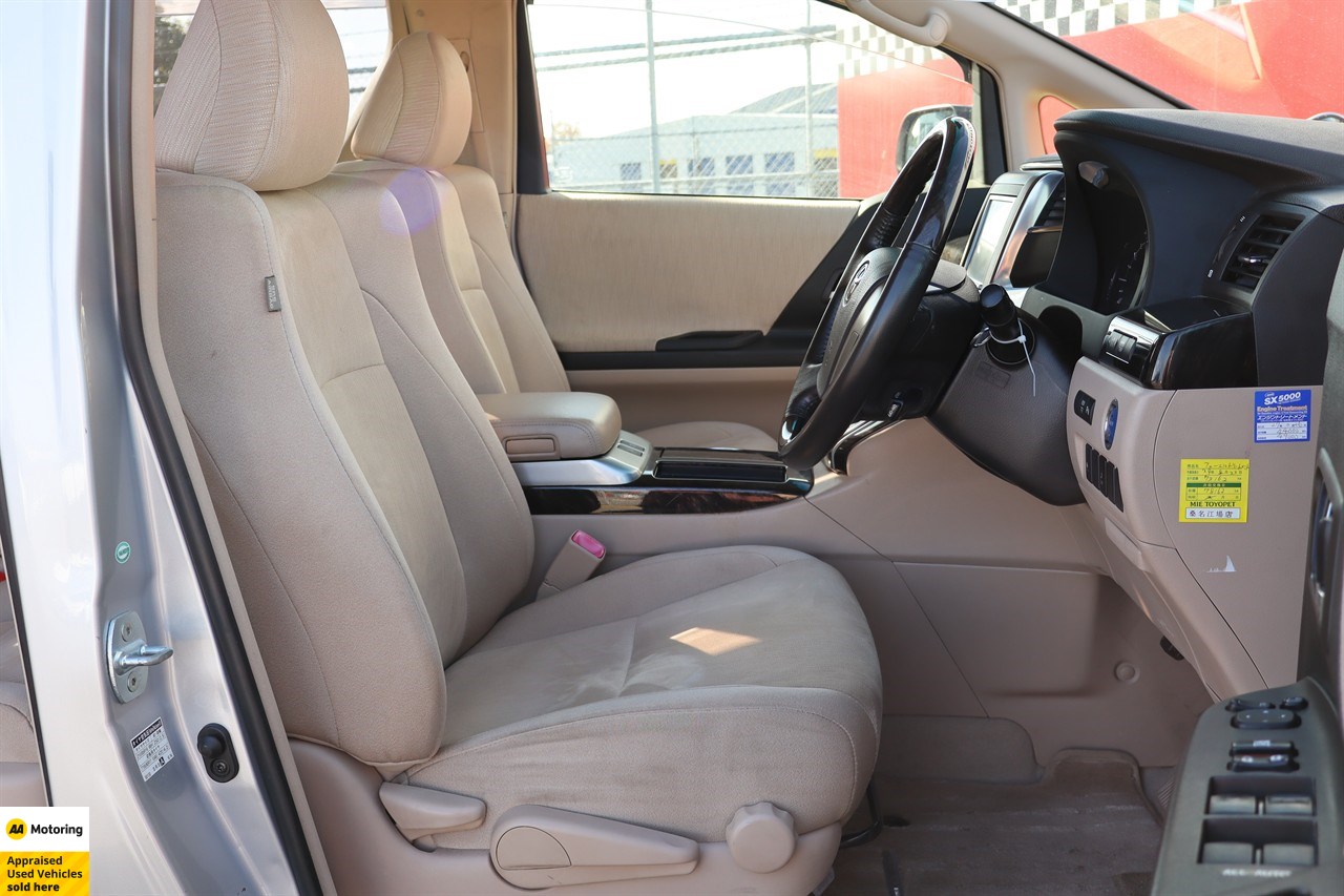 2012 Toyota Alphard