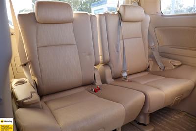 2012 Toyota Alphard - Thumbnail