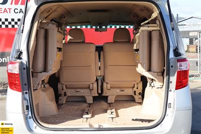 2012 Toyota Alphard - Thumbnail