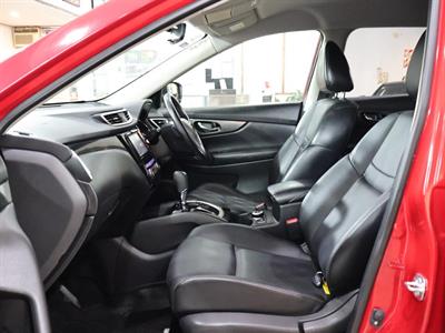 2015 Nissan X-Trail - Thumbnail