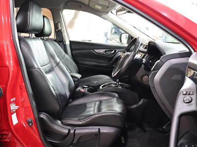 2015 Nissan X-Trail - Thumbnail