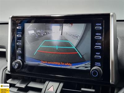 2020 Toyota RAV4 - Thumbnail