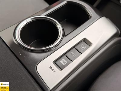 2012 Toyota Prius - Thumbnail