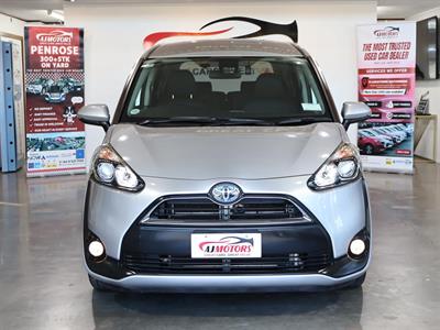 2017 Toyota Sienta - Thumbnail