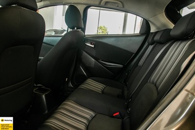 2020 Mazda 2 - Thumbnail