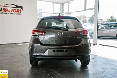 2020 Mazda 2 - Thumbnail