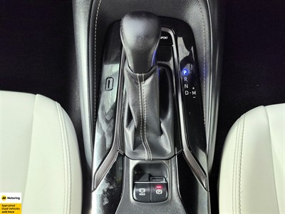 2020 Toyota Corolla - Thumbnail