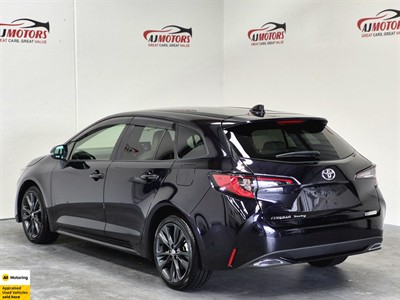 2020 Toyota Corolla - Thumbnail