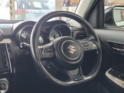 2021 Suzuki Swift - Thumbnail