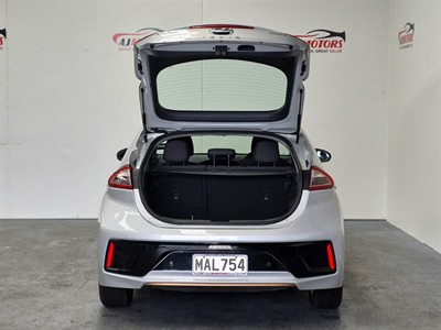 2019 Hyundai IONIQ - Thumbnail