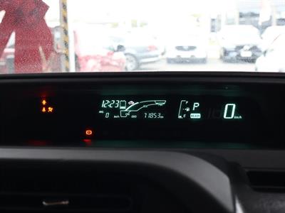 2013 Toyota Aqua - Thumbnail