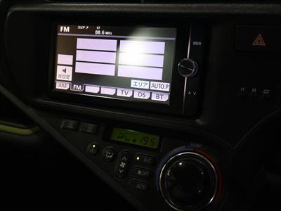 2013 Toyota Aqua - Thumbnail